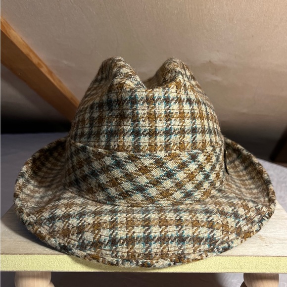 Vintage Richman Brothers Fedora Hat with Feather - Picture 2 of 5